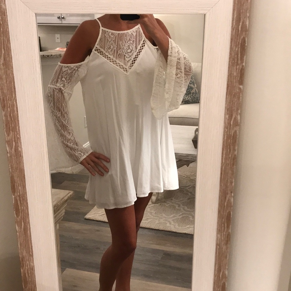 Cut out shoulder dress